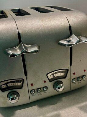 DeLonghi RT400 Vintage Retro Style 4 Slice Toaster Defrost Bagel Toast - WORKS